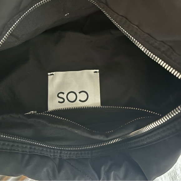 COS Diamond Quilt Bag - Picture 4 of 6